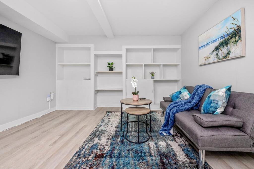Centerstreet-Cozy 2Bedroomsuite YYC 외부 사진